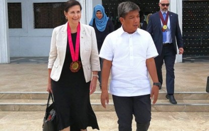 <p><strong>AUSTRALIAN CALL.</strong> Australian Minister for International Development and the Pacific Concetta Fierravanti-Wells (left) walks beside Autonomous Region in Muslim Mindanao (ARMM) Governor Mujiv Hataman during the Australain delegation visit to the ARMM provisional seat of government in Cotabato City on Wednesday (May 2). <strong><em>(Photo by BPI ARMM)</em></strong></p>